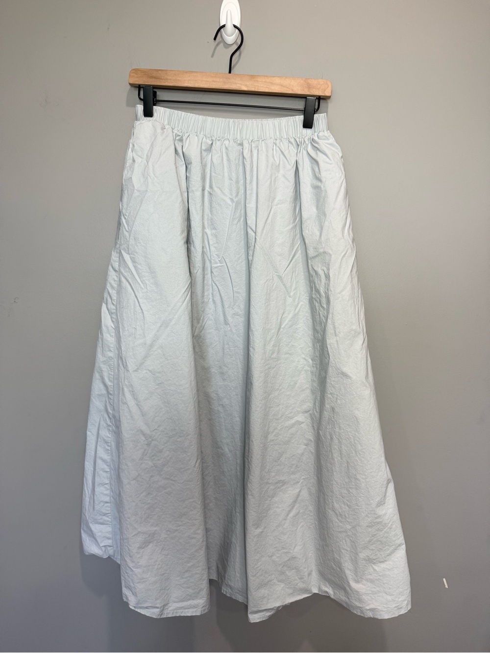 ASTR The Label Dusty Blue Cotton Gathered Elastic Waist Skirt Small